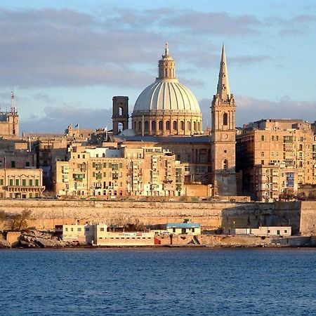 Cosy 1Br Penthouse With Terrace, Great Location Apartamento Gzira Exterior foto