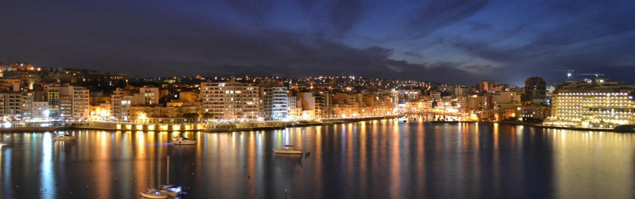 Cosy 1Br Penthouse With Terrace, Great Location Apartamento Gzira Exterior foto