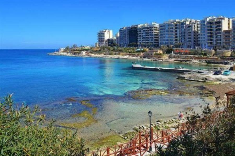 Cosy 1Br Penthouse With Terrace, Great Location Apartamento Gzira Exterior foto