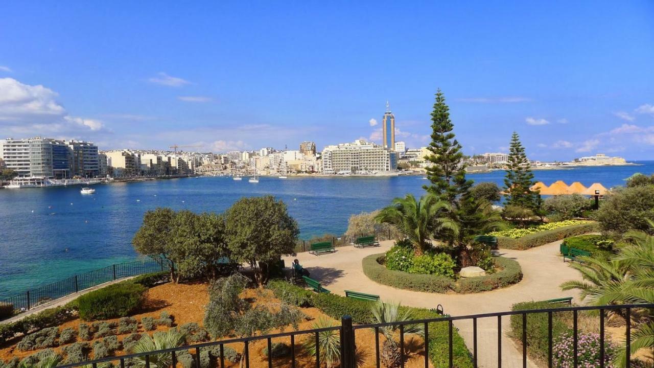 Cosy 1Br Penthouse With Terrace, Great Location Apartamento Gzira Exterior foto