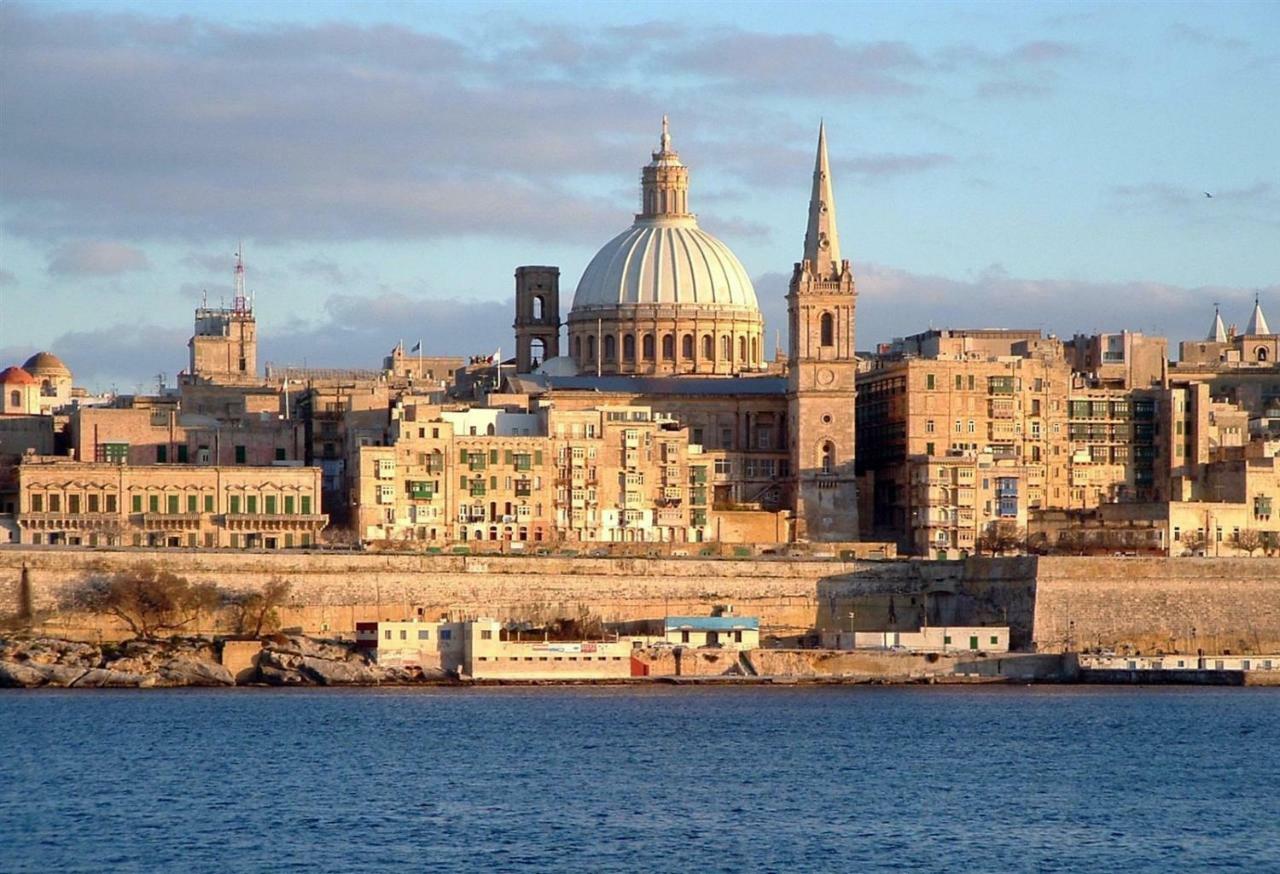 Cosy 1Br Penthouse With Terrace, Great Location Apartamento Gzira Exterior foto